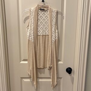 Beige and White Sleeveless Lace cardigan